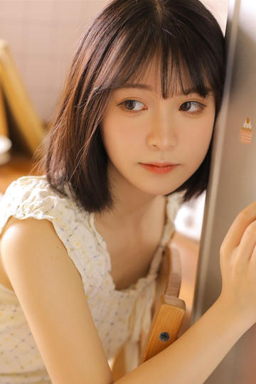 虫洞少女