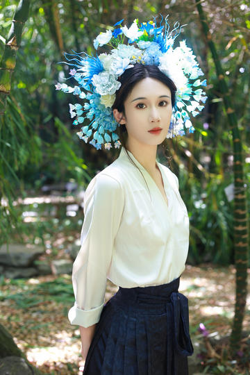动漫美女被吸乳无尽
