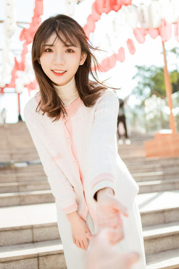 久草美女大学生