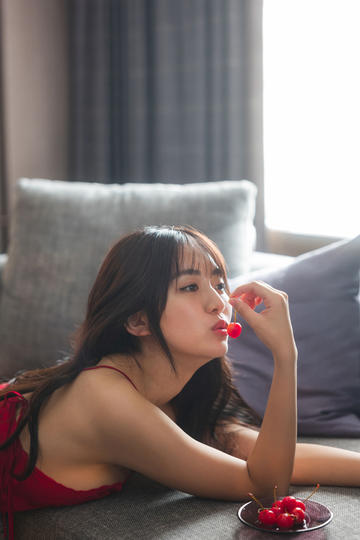 不知不觉爱上你