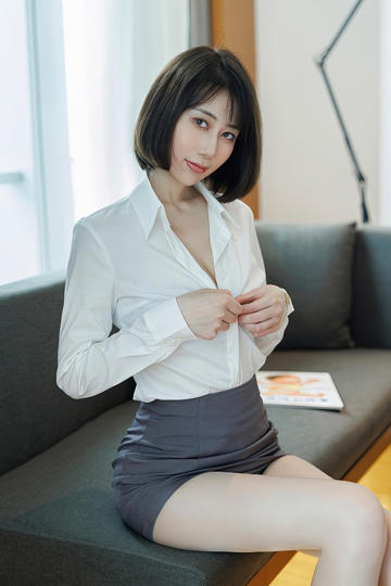 男人把小j进女人的屁股